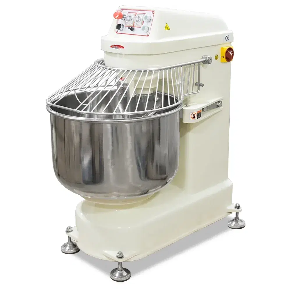 BakeMax BMSM040 73 Qt / 88 lb. Spiral Dough Mixer