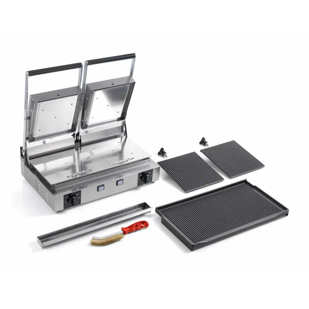 PrepMaster Series Commercial Electric Panini Grill With Ribbed Top and Bottom Plates, 10 x 20" Cooking Surface, 3000W, 208-240V