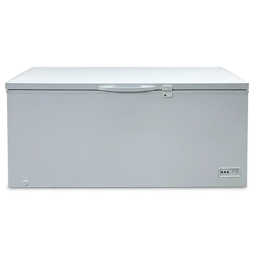 ChillCore Series 65.2" Commercial Chest Freezer, 18 Cu. Ft., 1 Solid Lid, 2 Baskets