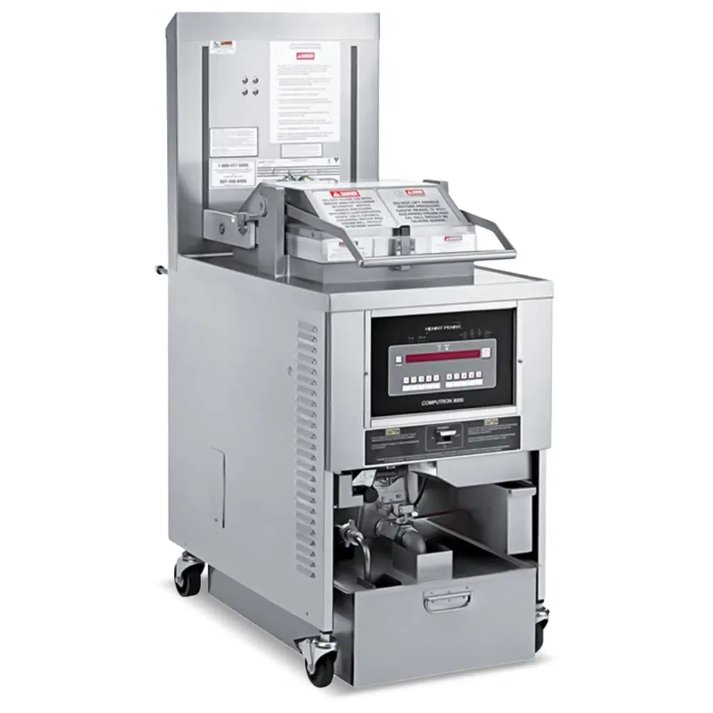 Henny Penny PFG690.09 26" 8-Head Natural Gas Pressure Fryer, Computron 8000 Controls, 100,000 BTU